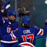 Az amerikai nok megverik Finnorszagot mig Nemetorszag es Svedorszag jegkoronggyozelmeket arat a Teli Olimpian