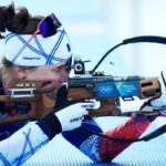 Biatlon valto Franciaorszag noi aranyat nyer a ferfiak melle mig Svedorszag es Norvegia bronzermetet szerez