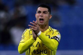 Cristiano Ronaldo 25 os reszesedest vasarolt az Almeria spanyol masodosztalyu csapataban