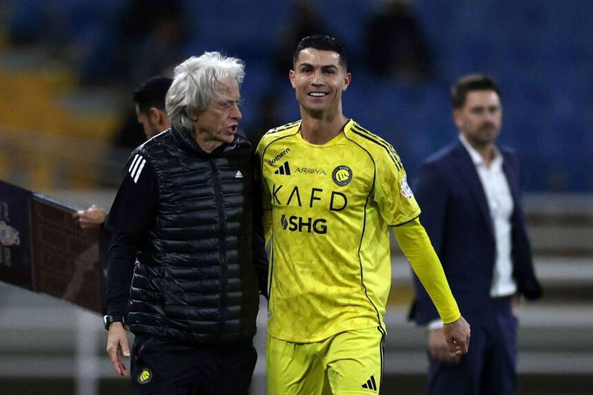 Cristiano Ronaldo allitolag megtagadja a jatekot az Al Nassr csapataban mert elegedetlen a PIF fel