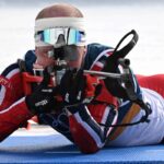 Dale megnyeri a ferfi tomegrajtot Norvegia pedig megszerzi a rekordot jelento 17 aranyermet