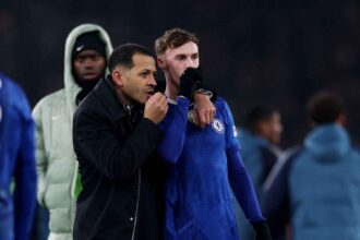 Liam Rosenior elismeri hogy a Chelsea nek Cole Palmer fitneszet meccsrol meccsre kell kezelnie