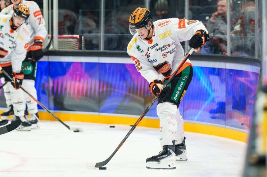 Liiga A SaiPa 100 pontra emelkedik mig a KooKoo csak egy ponttal lemarad miutan mindket csapat gyozelmet aratott