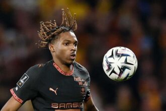 Liverpool uj szerzemenye Jeremy Jacquet sulyos serulest szenvedett el Rennes ellen