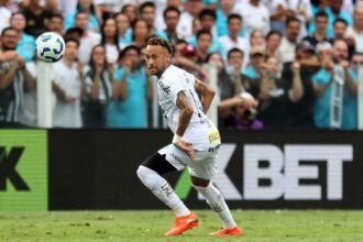 Neymar bevallotta hogy 2026 vegere visszavonulhat