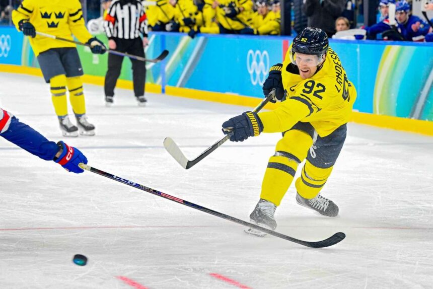 Olimpiai hoki Sweden Gabriel Landeskog uresen erzi magat az Egyesult Allamok elleni hosszabbitasos negyeddontos vereseg utan
