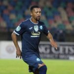 Richards Bay szoros gyozelmet aratott Siwelele felett a hat golos izgalmas merkozesen mig az amator Mkhambathi is tovabbjutott