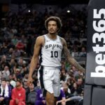 San Antonio Spurs elbocsatja volt All Rookie csatar Jeremy Sochant