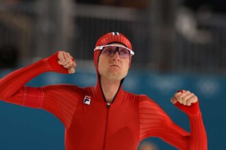 Sander Eitrem dominalja a mezynyt es megnyeri az 5000 meteres aranyermet