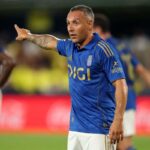 Santi Cazorla panaszkodik hogy a La Liga fenyevekkel le van maradva a Premier League tol