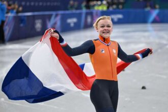Szenzacios Xandra Velzeboer ket rekordot dontott a 500 meteres aranyerem megszerzese soran