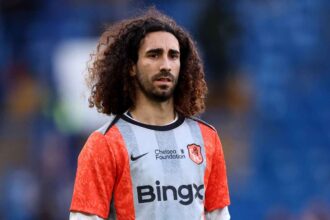 A Chelsea vedoje Marc Cucurella elismeri hogy nehez lenne nemet mondani a Barcelona visszateresere