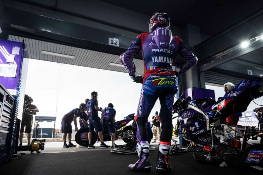 A MotoGP megerositette a Katari Nagydij elhalasztasat a Kozel Keleti feszkok miatt