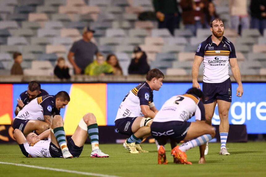 A Vorosok izgalmas modon zarjak le a Brumbies tokeletes rajtat