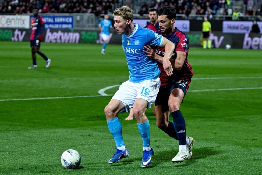 Hojlund a mediat okolja amiert torzitja Manchester United nel eltoltott idoszakanak kepet