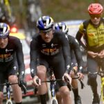 Jonas Vingegaard atvett e a sarga trikot a Paris Nice versenyen mikozben Ayuso baleset utan feladta a versenyt