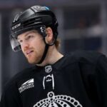 Los Angeles Kings elcsereli Warren Foegele t az Ottawa Senatorshoz