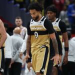 NBA felfuggeszti Ajay Mitchellt es Justin Champagniet a meccs alatti verekedes miatt