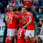 Nebel dramatikus keso i gyoztes golt szerez mikozben a Mainz megdobbenti az europai remenysgeket az Eintracht Frankfurtot