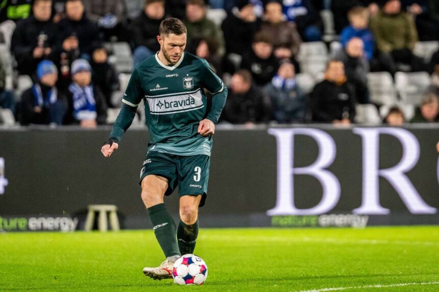 Sonderjyske fontos gyozelmet aratott az AGF folott a Superliga ellovasaival szemben a dramai utolso masodpercekben