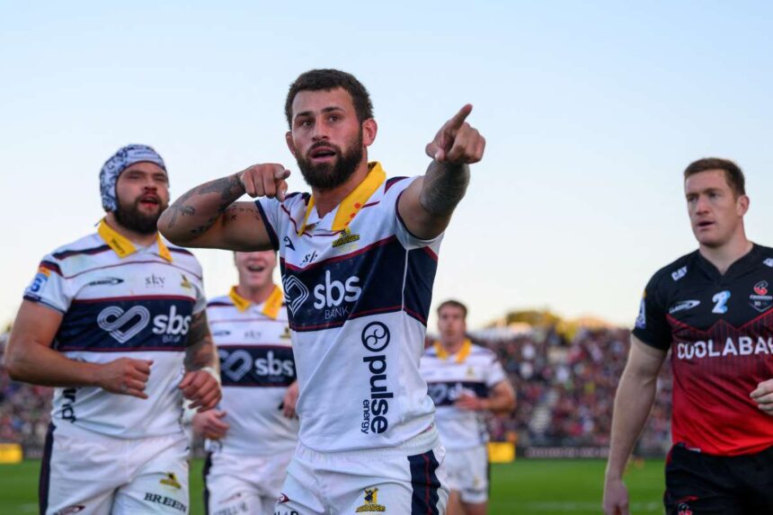 Super Rugby osszefoglalo Hurricanes Blues csatlakozik a Brumbies hez 15 ponttal