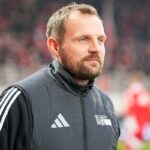 Volt Bundesliga edzo valtja Neestrupot a valsgban levo FC Kobenhavn elen