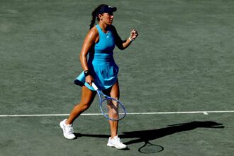 A cimvedo Pegula tulelte a harom oras nyitomeccset Putyinceval szemben Charlestonban