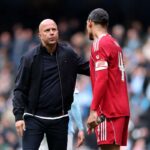 Arne Slot felszoltja a Liverpoolt hogy maradjanak egyben a Manchester City elleni FA Kupa zako utan