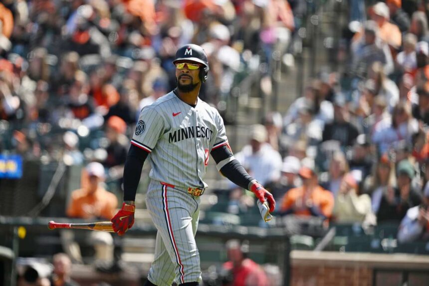 Ikrek Byron Buxton alkarzuzodast szenvedett el miutan megutotte a labda