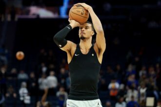 Victor Wembanyama a csutortoki merkozeset kihagyja a San Antonio Spursnal a serules kezelese erdekeben