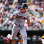 Ausztral Travis Bazzana elso MLB talalatat szerzi egy fontos ketfutos utes reven