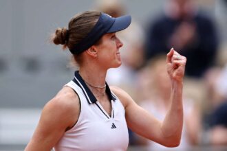 Elina Svitolina hatranybol forditva legyozte Belinda Bencicet a French Openen