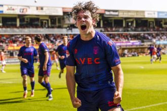 Willem II visszater az Eredivisie be miutan egy ujabb kapusbunteto elbuktatta Volandamot