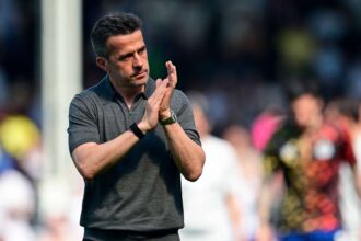 A Benfica megerositette hogy Silva atveszi az edzoi posztot mig Mourinho a Real Madrid fele tart