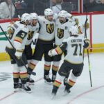 A Golden Knights izgalmas gyozelemmel szerzik meg az 1 meccset a Stanley Kupa Dontojeben a Hurricanes ellen