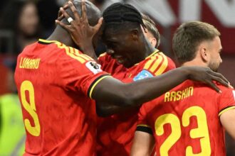 Belgium a legjobb formajat hozta a vegere dominalo gyozelmevel legyozte Uj Zelandot es megnyerte a csoportot