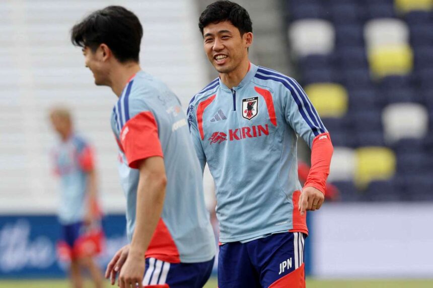 Japan kapitany Wataru Endo idoversenyben hogy atmenjen a vilagbajnoki nyitofitneszteszten
