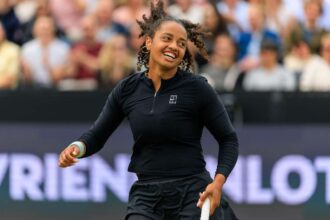 Montgomery megszerzi elso WTA cimet miutan Krejcikova visszalepett a s Hertogenboschi dontotol