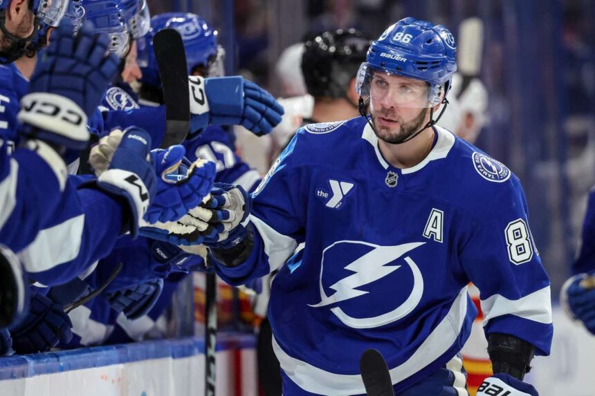 Tampa Bay Lightning Nikita Kucherov elnyerte a Hart Trophy t mint az NHL legertelmesebb jatekos