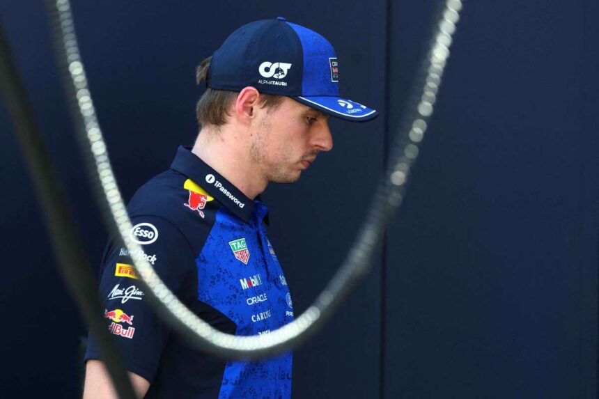 Verstappen a Monaco GP elso koreben keyntelen volt kiszallni a motorproblenek miatt