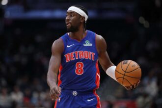 A Bucks megszerezi Caris LeVertet es draftvalasztasokat a Pistons tol kotott uzlet kereteben