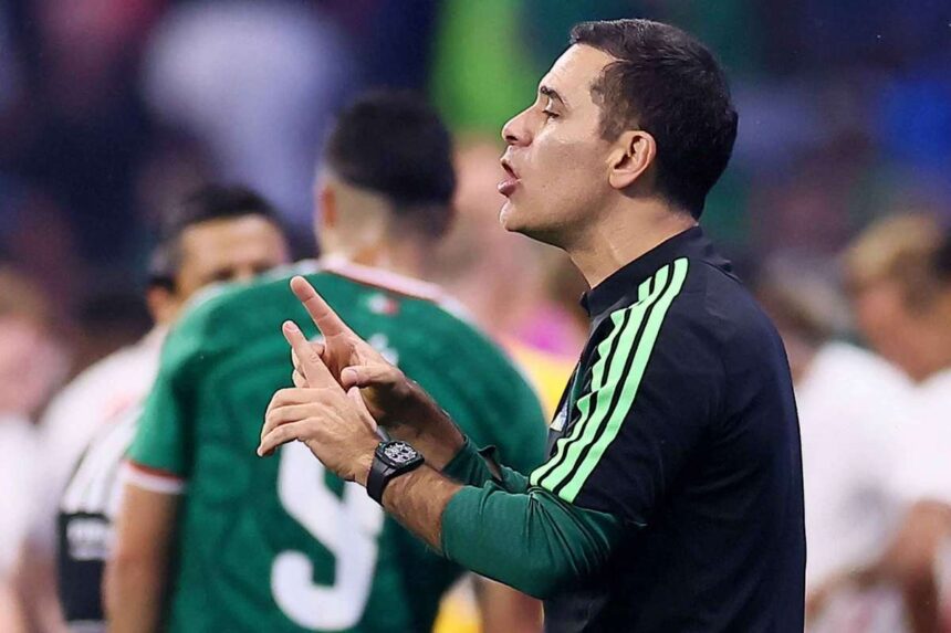 A mexikoi legenda Rafael Marquez hivatalosan atvette a valogatott iranyitasat
