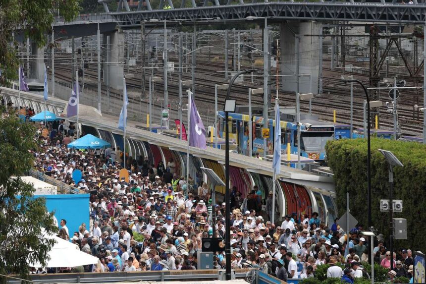 Australian Open A 2027 es evre korlatozzak a belepot a tulzsufoltsagi problemak miatt