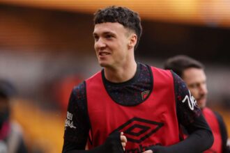 Fiorentina bejelentette Alex Jimenez kolcsonvetelat a Bournemouthtol egy teljes szezoni idotartamra