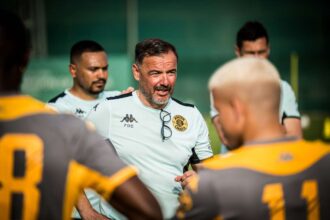 Ifju tehetseg a celkeresztben a Kaizer Chiefs dontetlent jatszott Spanyolorszagban