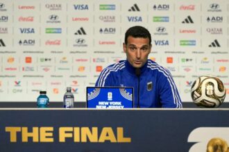 Lionel Scaloni es Argentna gy kzelti meg a Vilgkupadntt mintha az egy msik mrkzs lenne