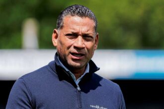 Suriname Henk Frasert a korabbi holland valogatottat nevezte ki szovetsegi kapitanynak