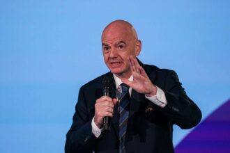 A FIFA elvetette a vilagbanoki eladasi tervet miutan az UEFA bojkottal fenyegetozott