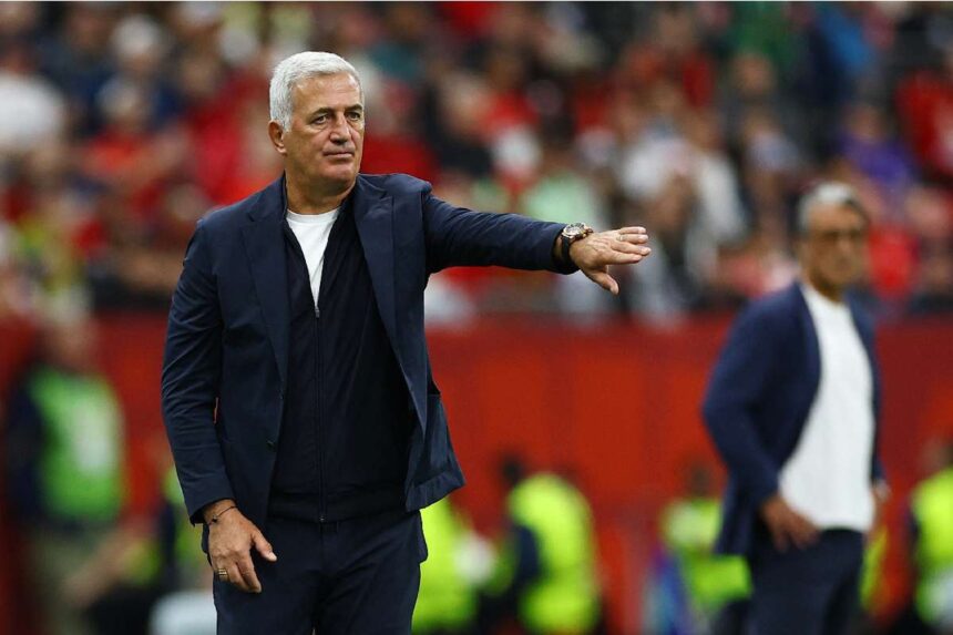 Algeria rezlegesen elvalik Vladimir Petkovic szovetsegi edzotol a vilagbajnoki kudarc utan