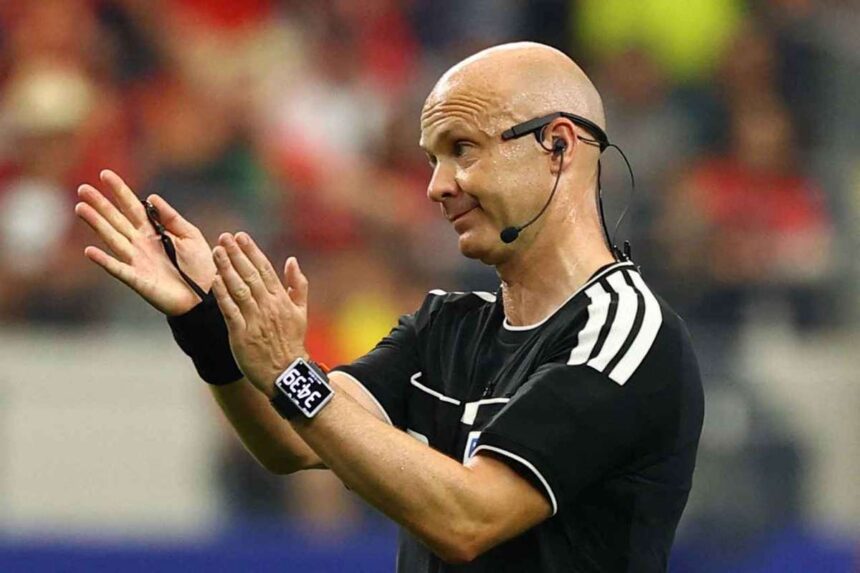Anthony Taylor a korabbi Premier League biro csatlakozik a torok biroi bizottsaghoz